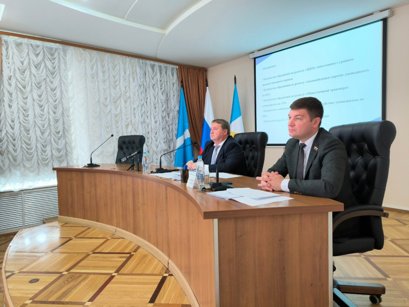 Этой осенью в Ульяновске посадят 756 деревьев и 2611 кустарников