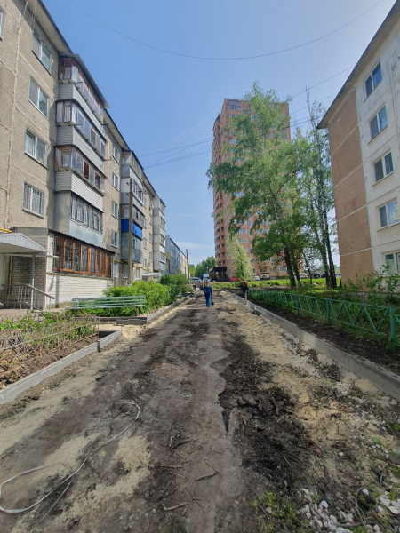 Благоустройство дворов Ульяновска продолжается 
