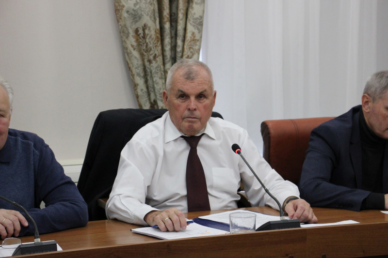 Пётр Столяров : готовность общественного транспорта к зиме требует особого контроля