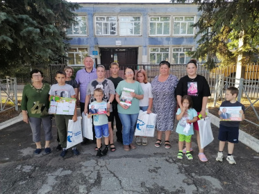 В Ульяновске продолжается акция «Собери ребёнка в школу»