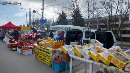 В преддверии Светлой Пасхи в Ульяновске прошла сельскохозяйственная ярмарка