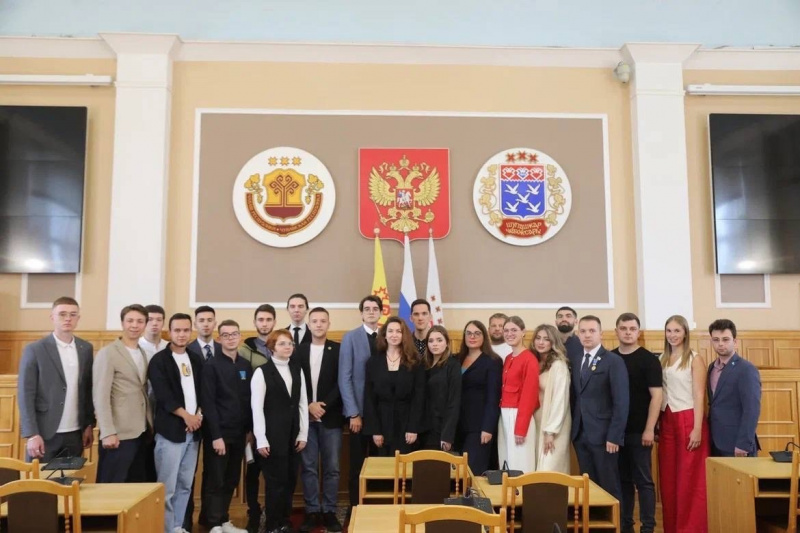 В Чебоксарах состоялся «Форум молодёжных палат ПФО: Диалог поколений».