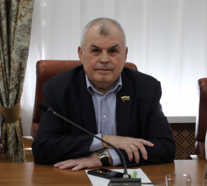 Петр Столяров: контроль качества ремонта дорог не соответствует нормативным требованиям