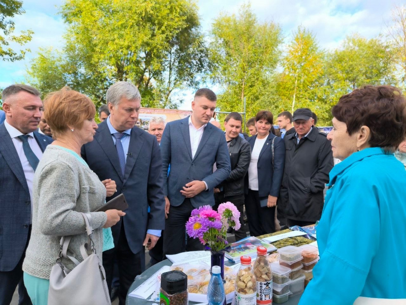 Сквер «Мостовая Слобода» официально открылся в рамках Фестиваля-конкурса «Народы Поволжья»