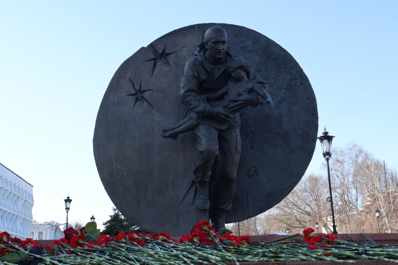 Ульяновцы почтили память Героя России Дмитрия Разумовского