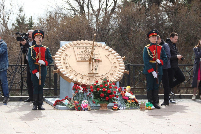 Сегодня в Ульяновске почтили память узников концлагерей