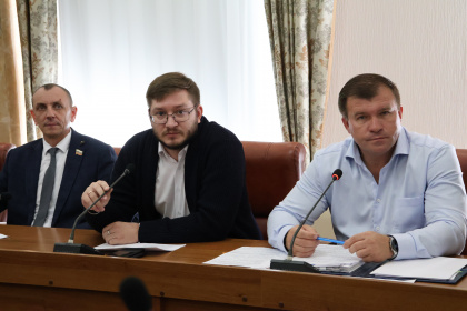 Городские парламентарии рекомендовали усилить профилактику правонарушений и противодействие распространению наркотиков