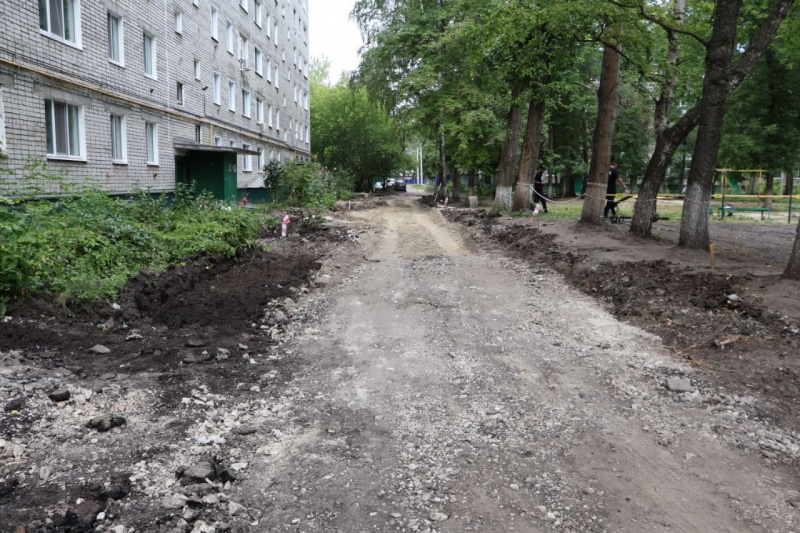 Благодаря благоустройству дворов появятся новые пешеходные зоны к детским садам «Незабудка», №135 и 225